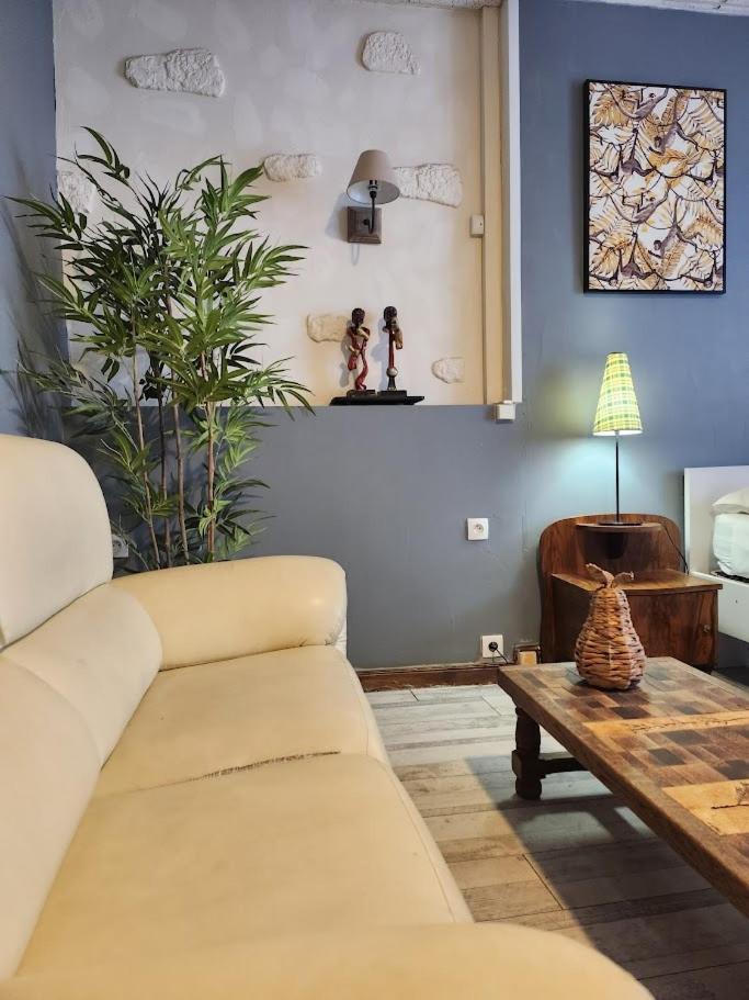 Ariane Hotel Vichy Quarto foto